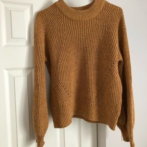 Beautiful gold sweater❤️